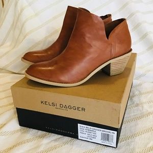 Kelsi Dagger Brooklyn Ankle Bootie - Brown